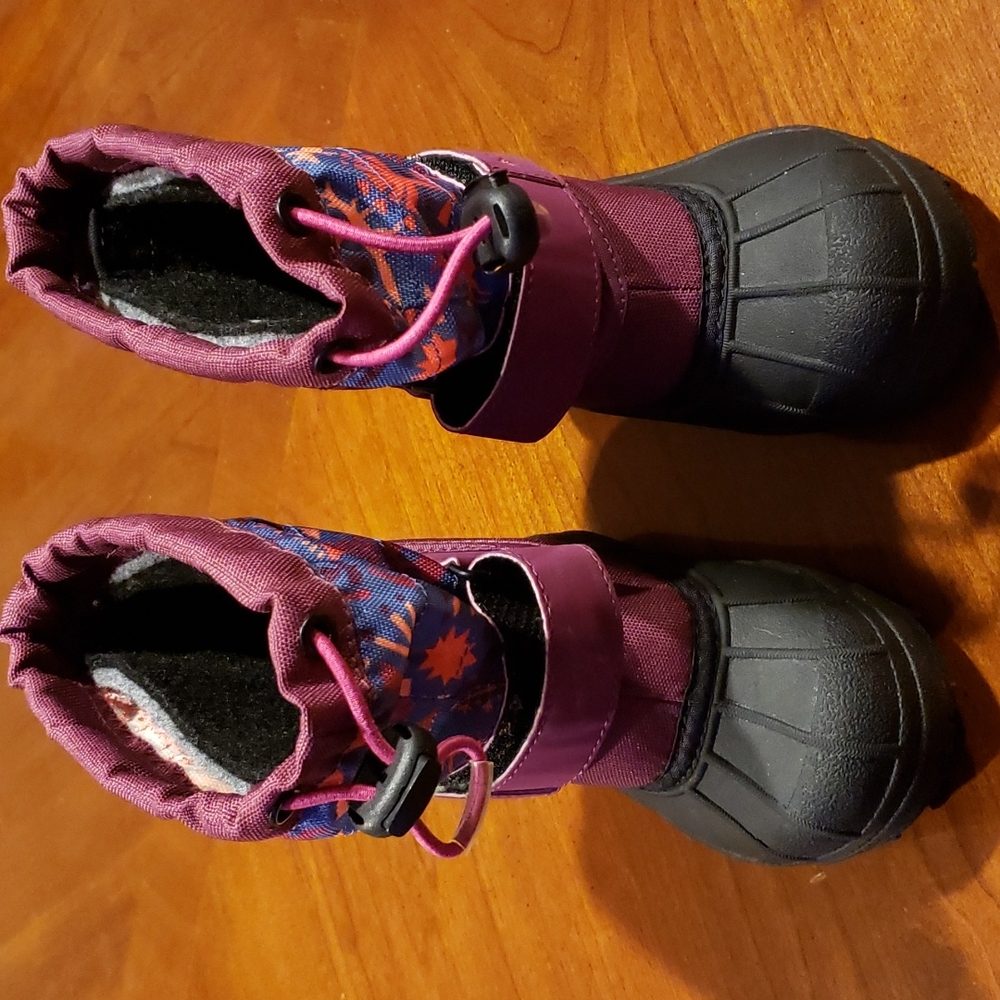 Columbia snow boots